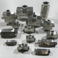 고압 피팅 및 밸브